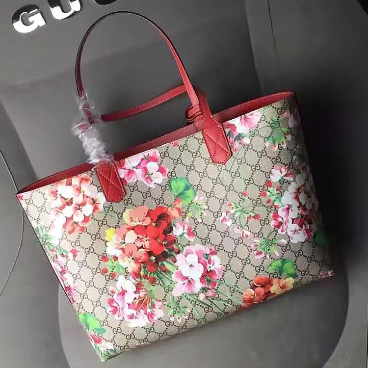 1B230BDE Stylish leather bag