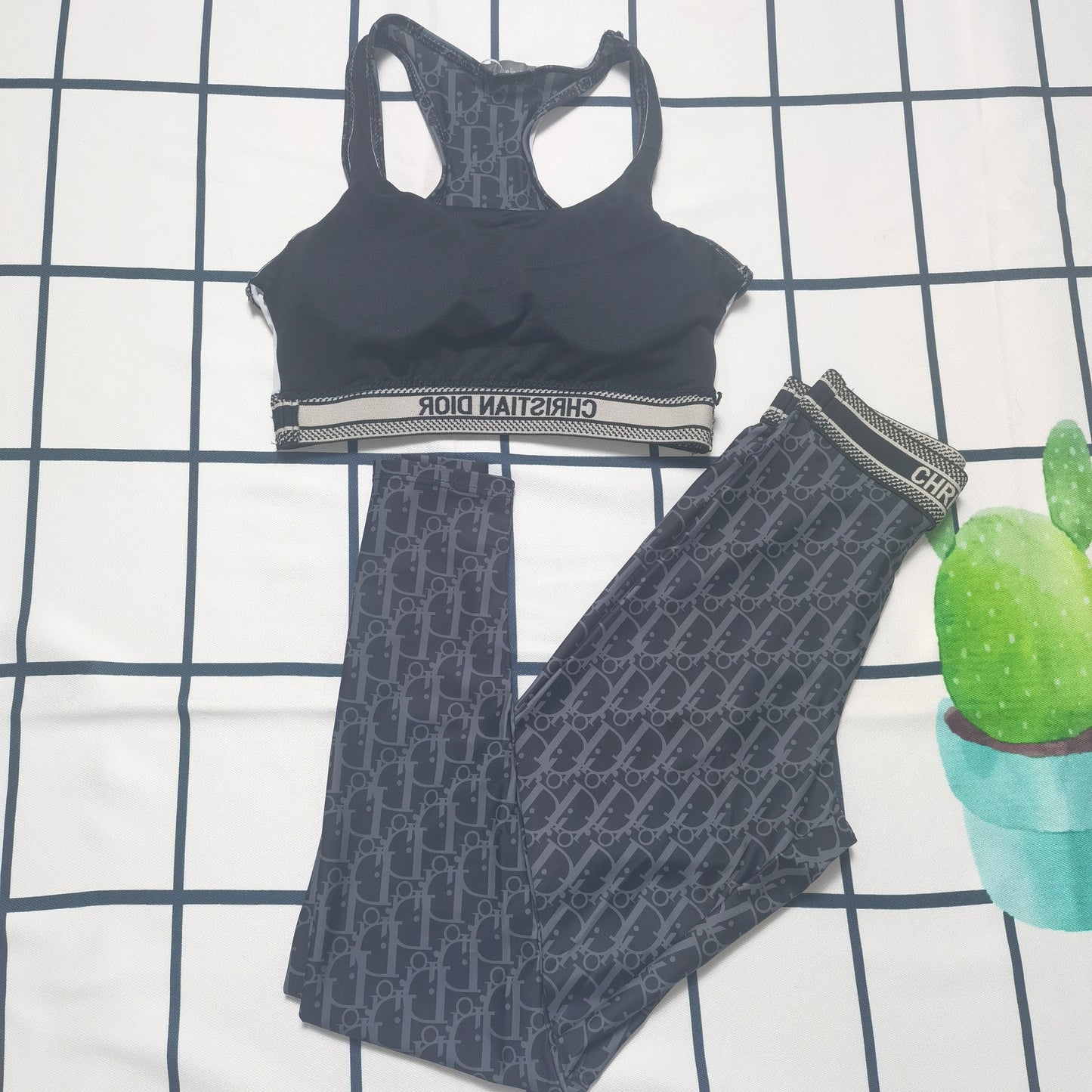 14D69YDE Stylish Long sleeve swimsuit