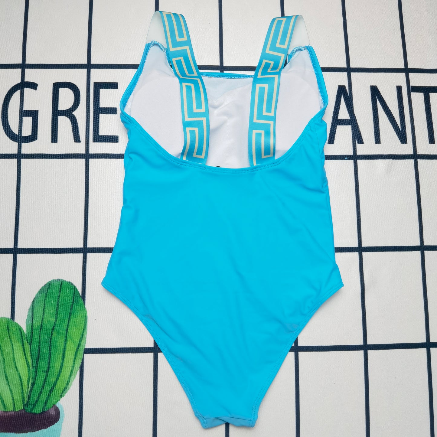 14V140YDE Stylish Bikini swimsuit