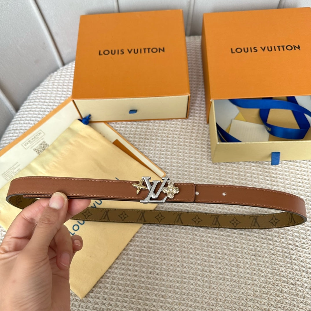 14E146PDE Stylish High quality belt With full package