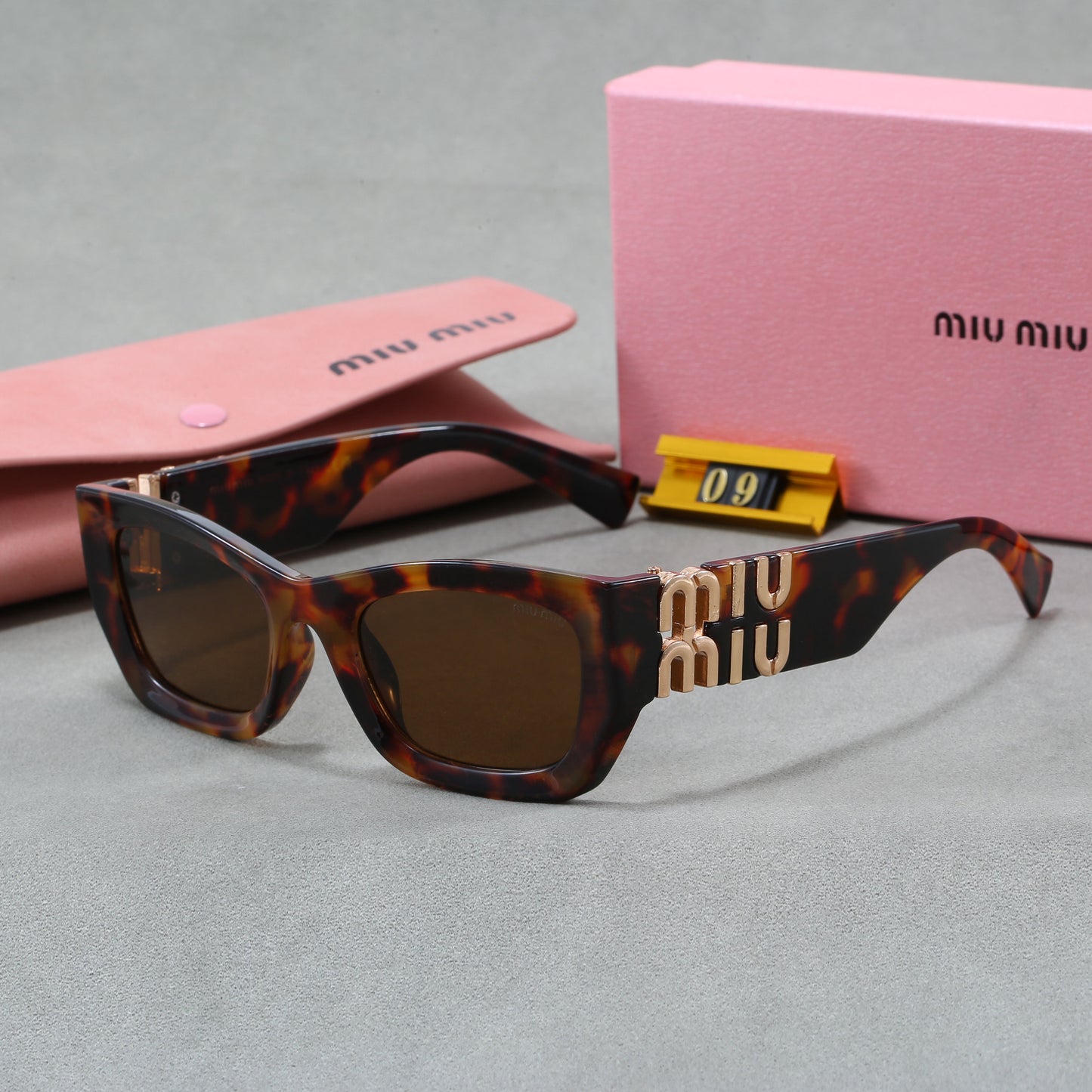 385RA31TDE Stylish Sunglasses