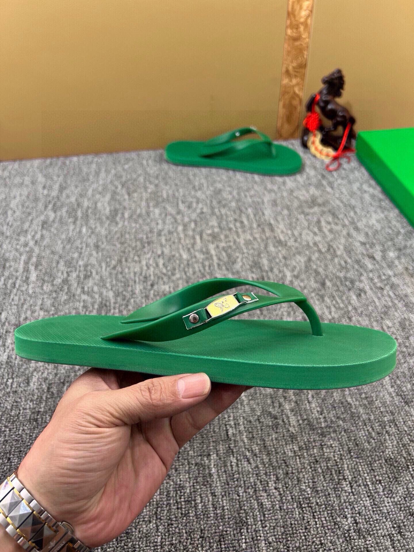 535ZA292ZDE Stylish Slippers