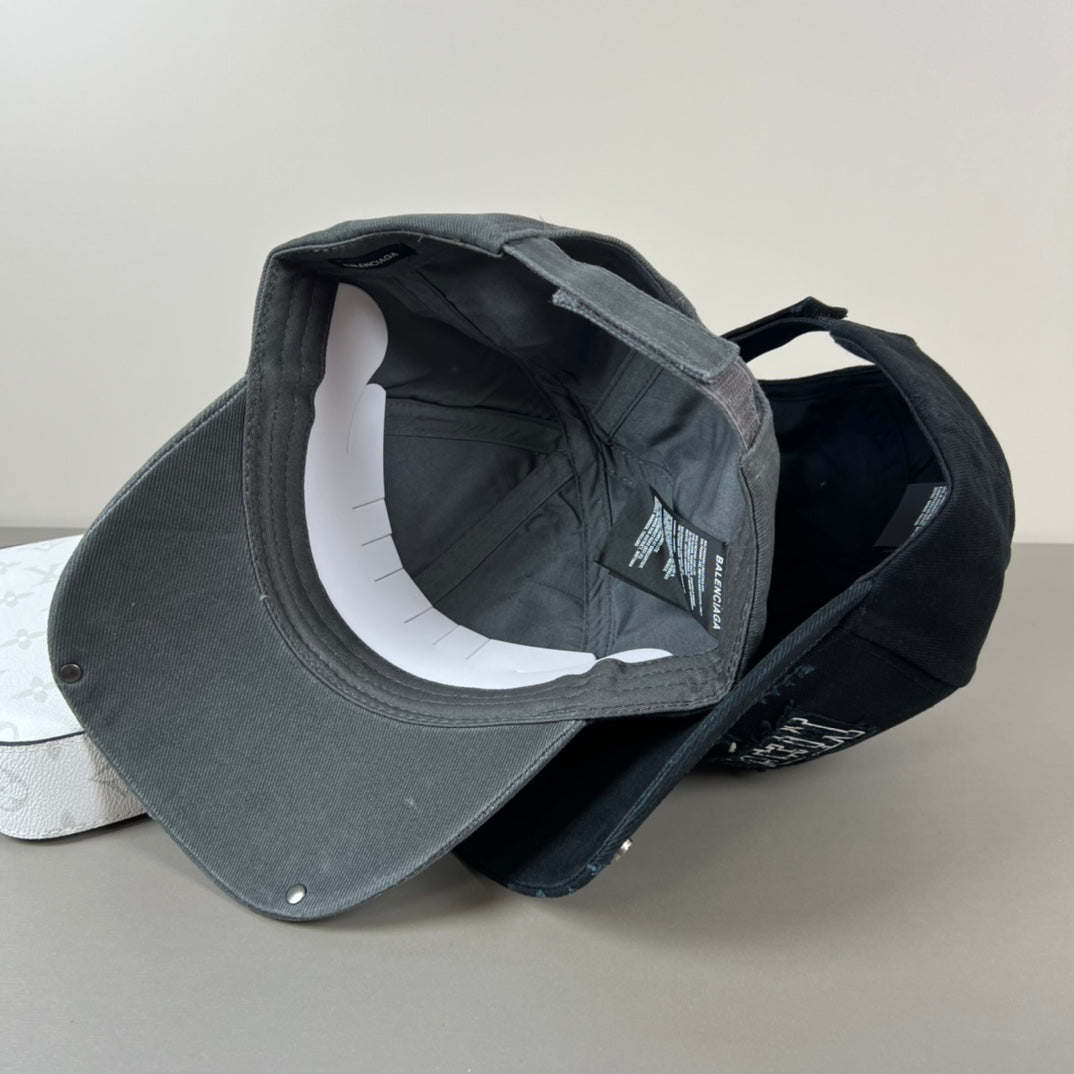 125ZJ528MDE Stylish hats