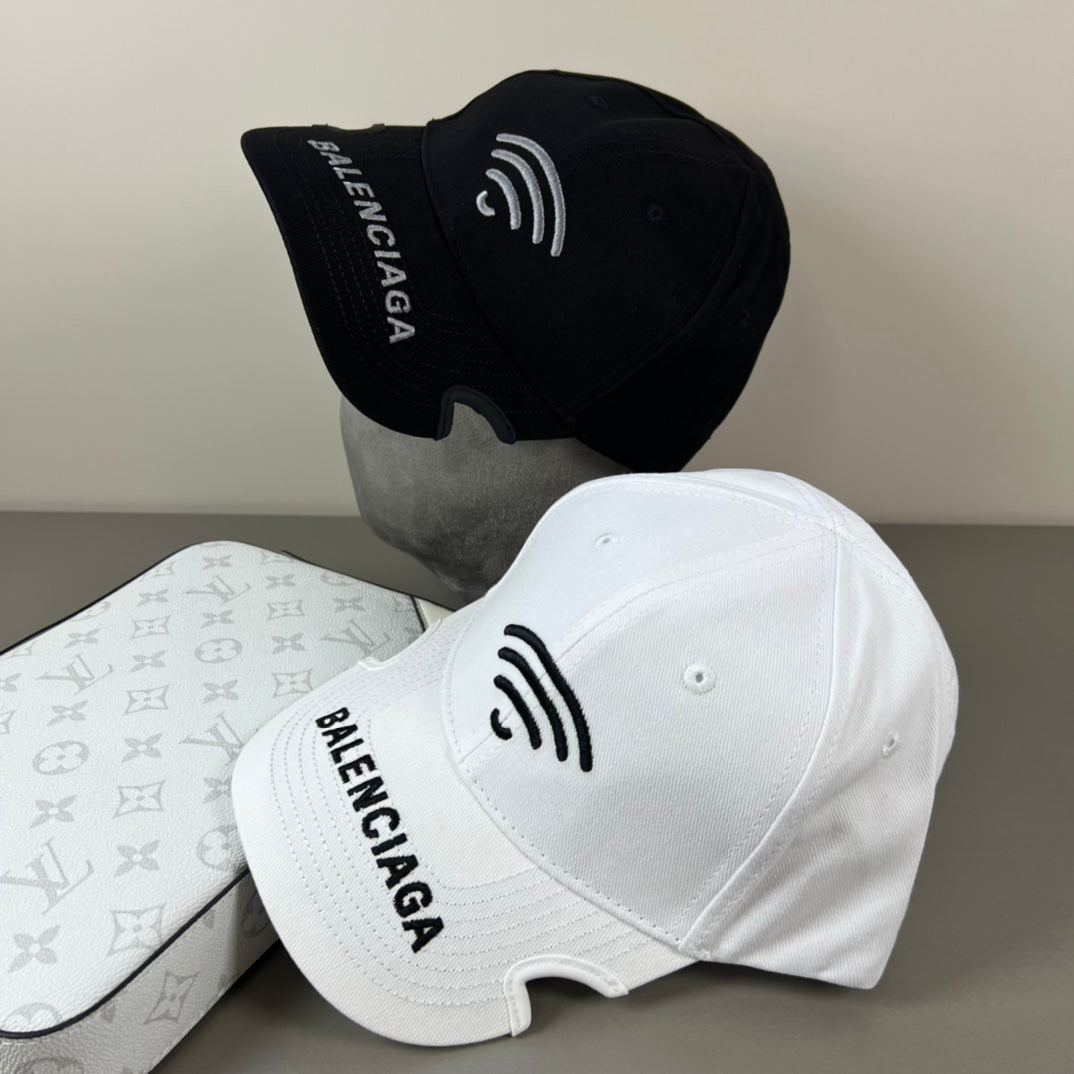 125ZJ526MDE Stylish hats