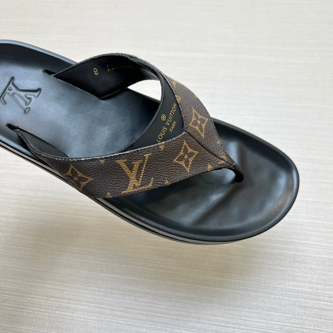 54E85ZDE Stylish slippers