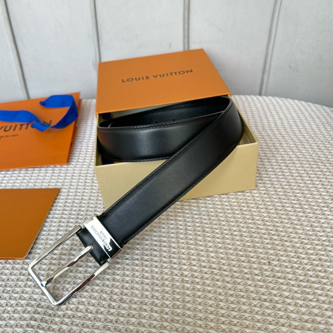 14E53PDE Stylish High quality belt With full package