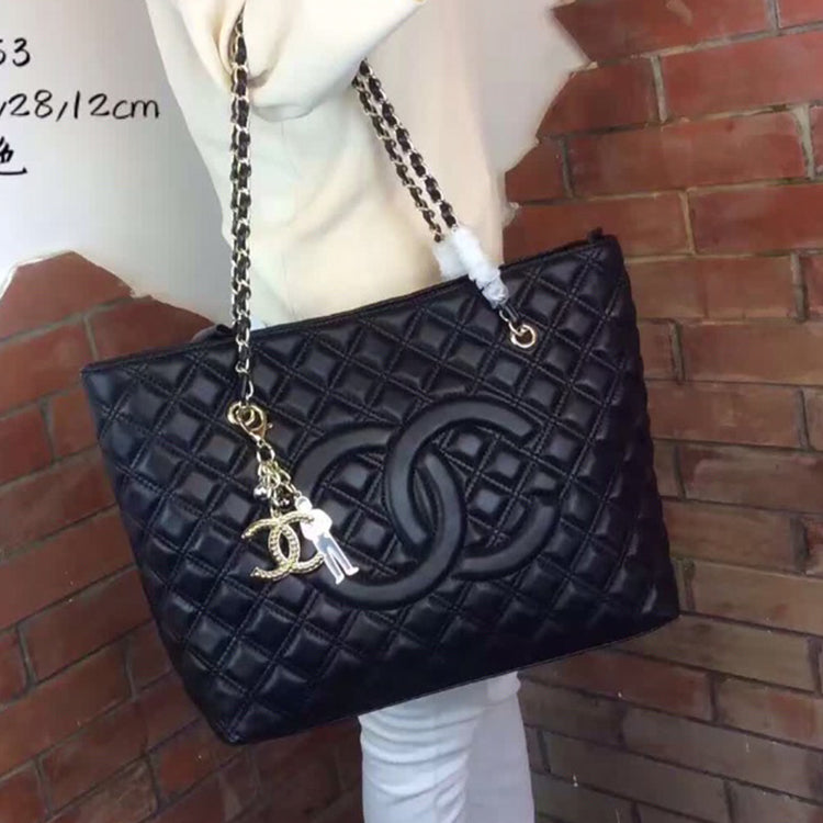 55C2BDE Stylish leather bag