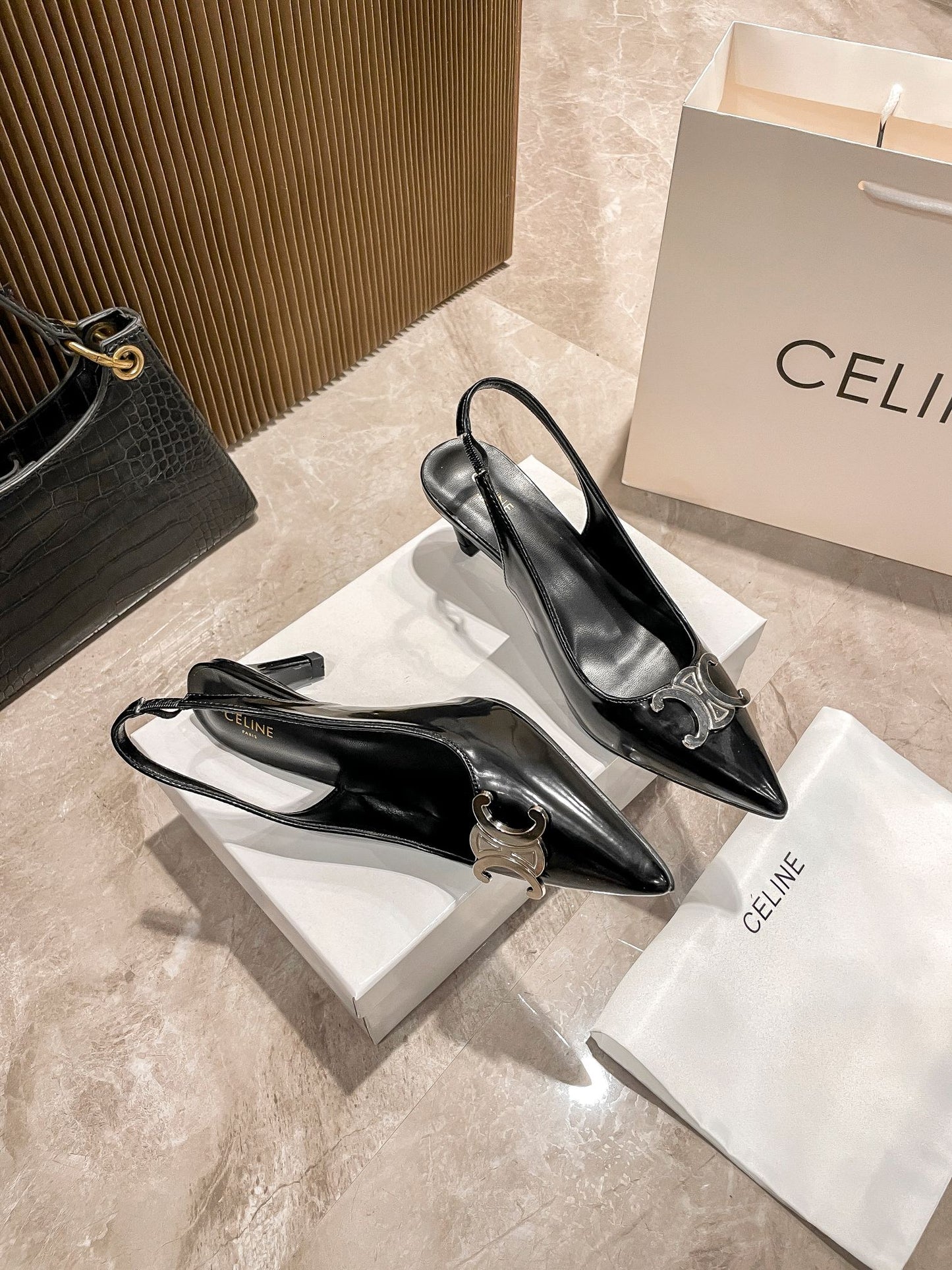 14CL87ZDE Stylish High heels Heel height 5cm