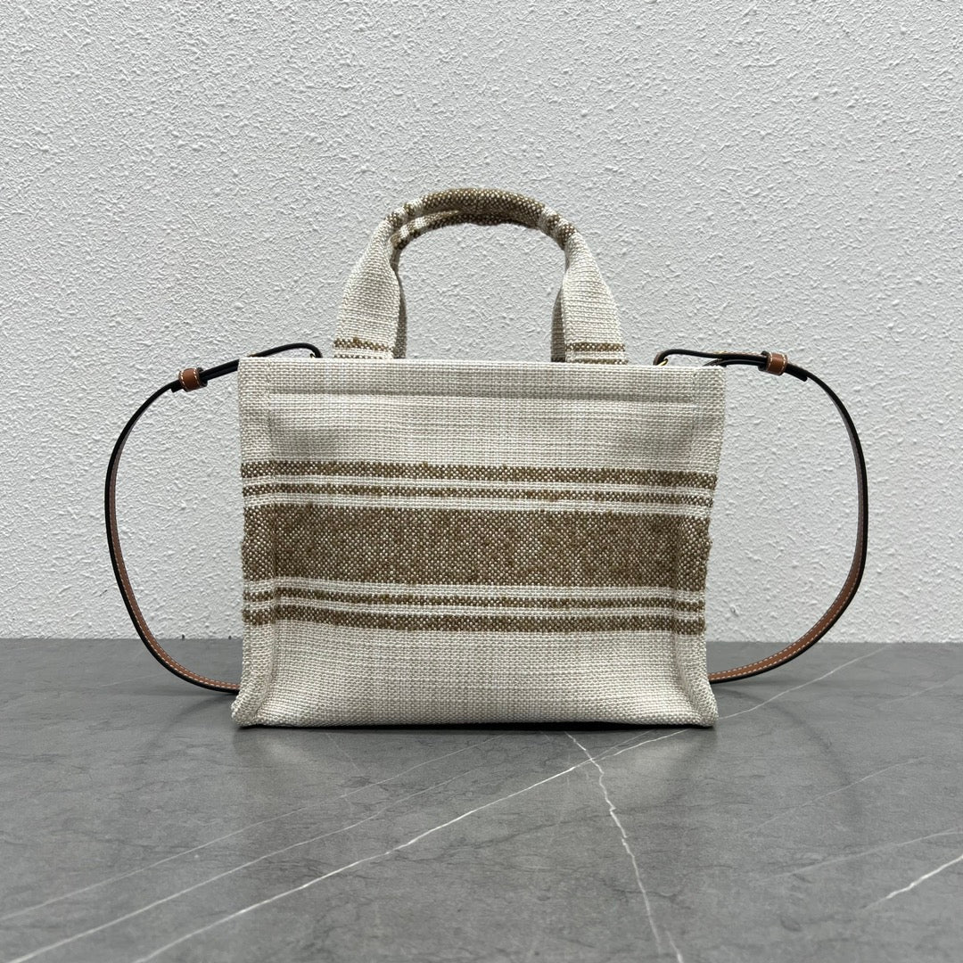 175RCL5BDE Stylish Canvas handbag