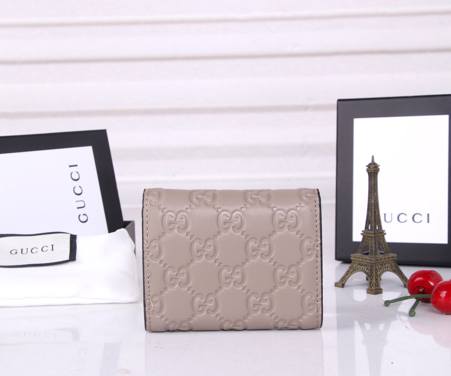 165NB117BDE Stylish leather bag