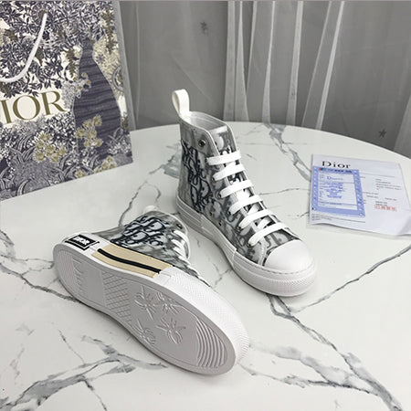 SD1ZDE Stylish Sneakers