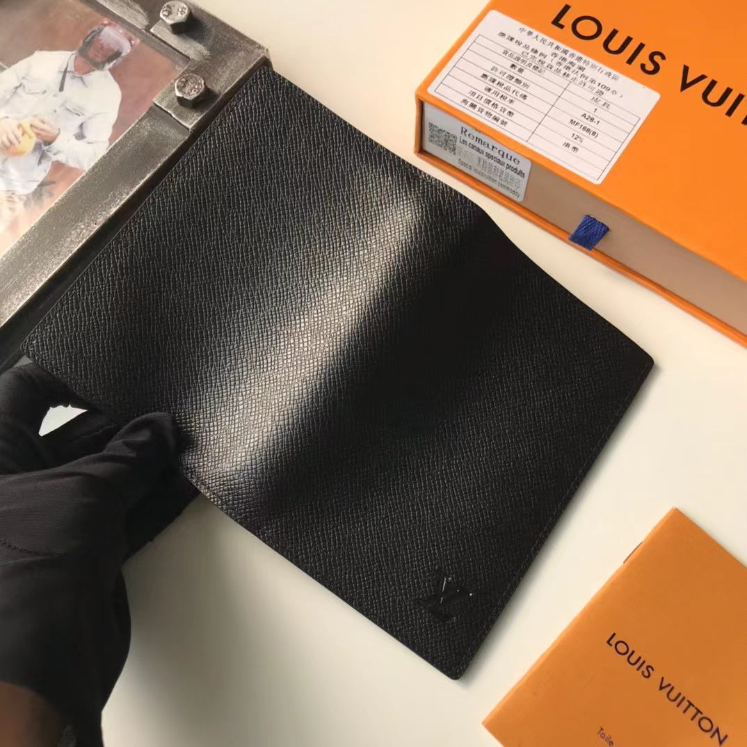 AE300BDE Stylish leather wallets