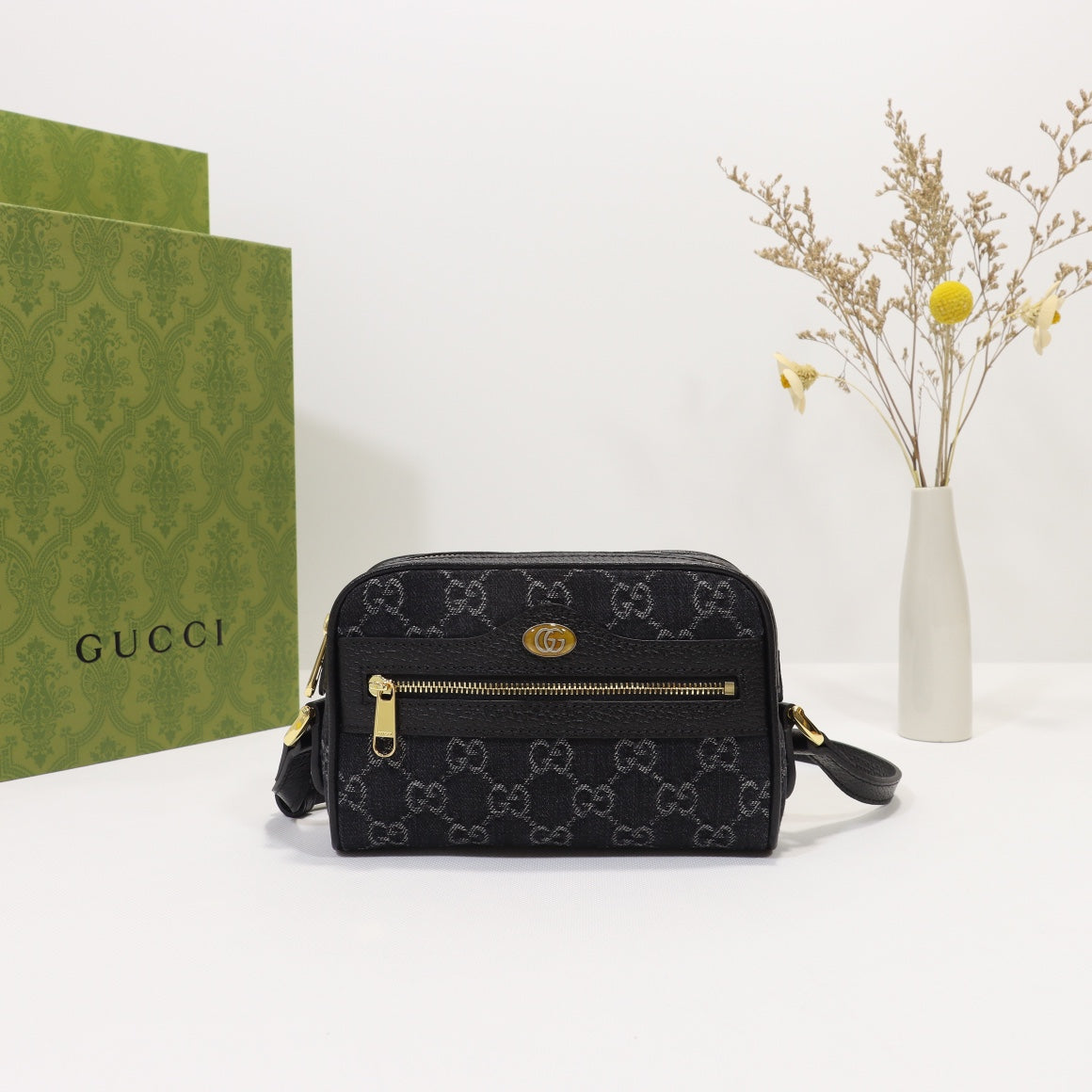 XB18BDE Stylish leather bag