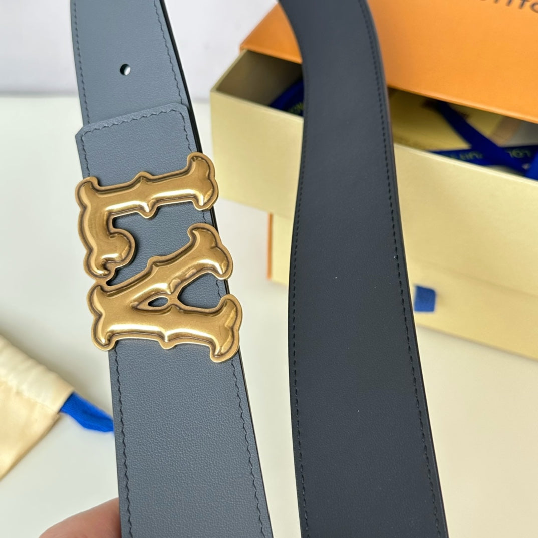 14E23PDE Stylish High quality belt With full package