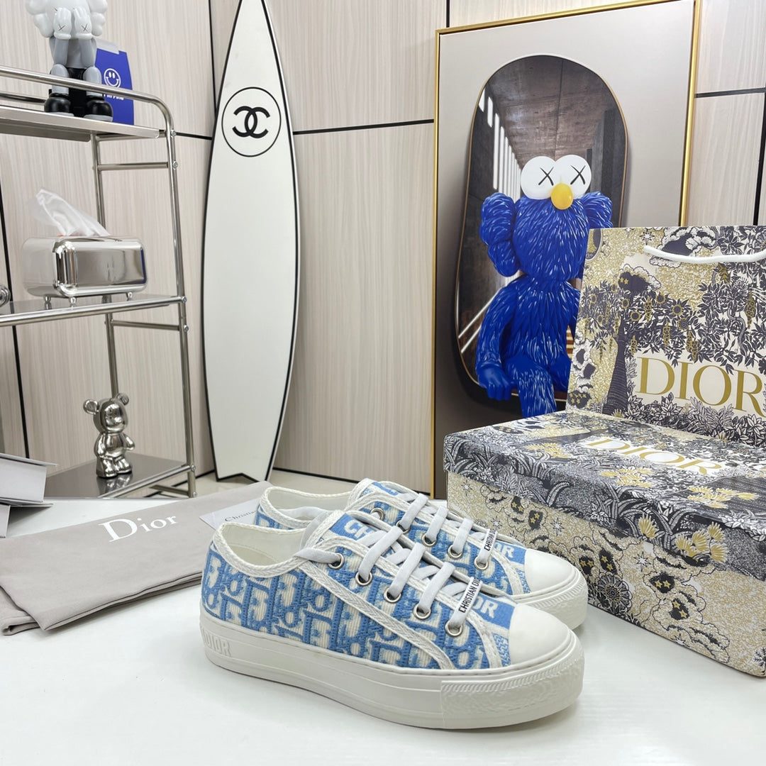 1XD65ZDE Stylish shoes