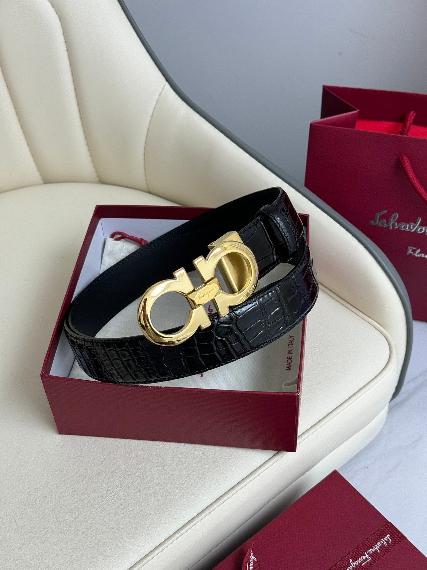 1WA167PDE Stylish High quality belt With full package