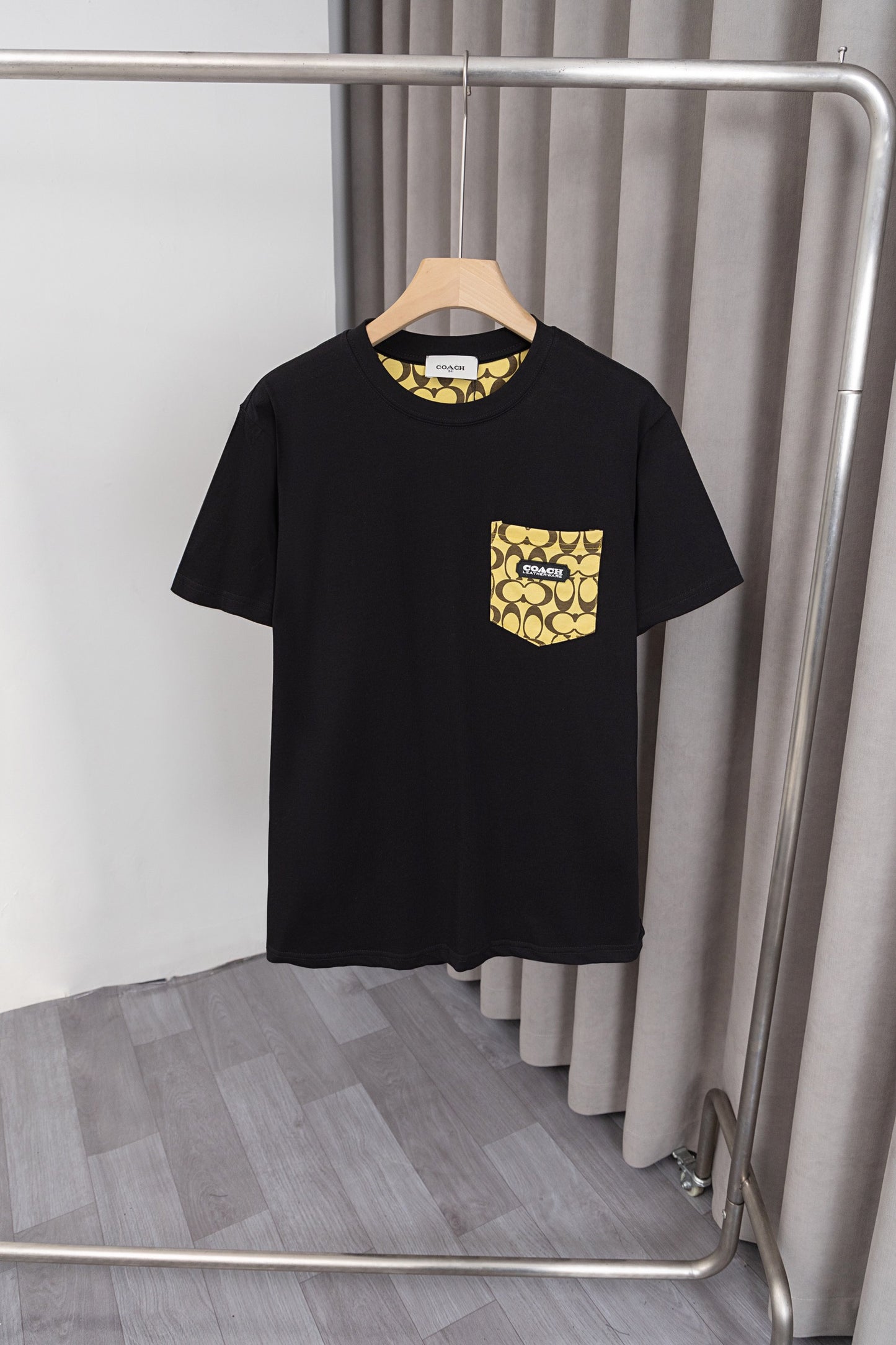 1ZA564UDE Stylish T-shirts