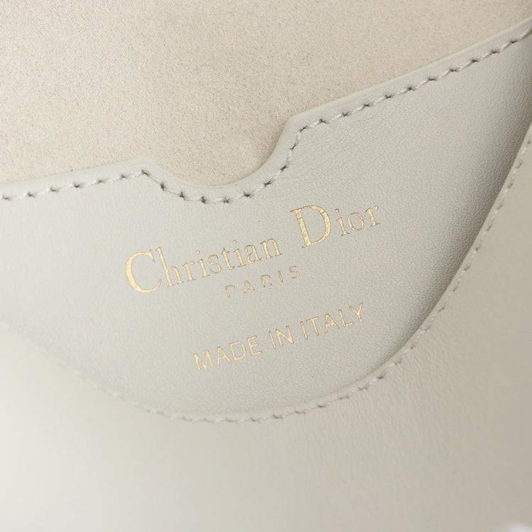1L48BDE Stylish leather bag