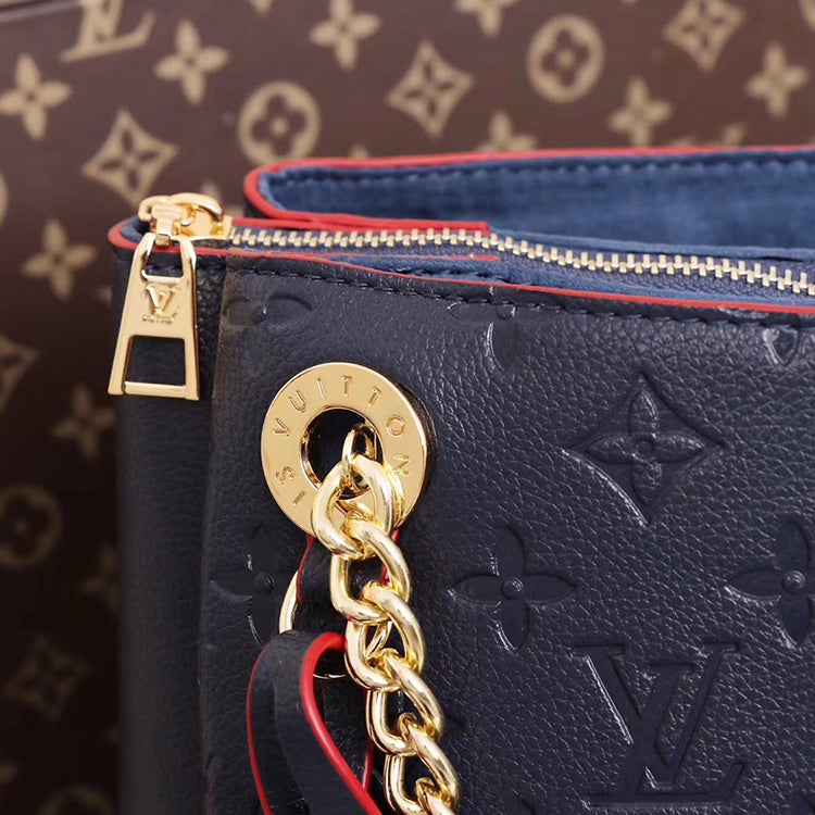 2E24BDE Stylish leather bag