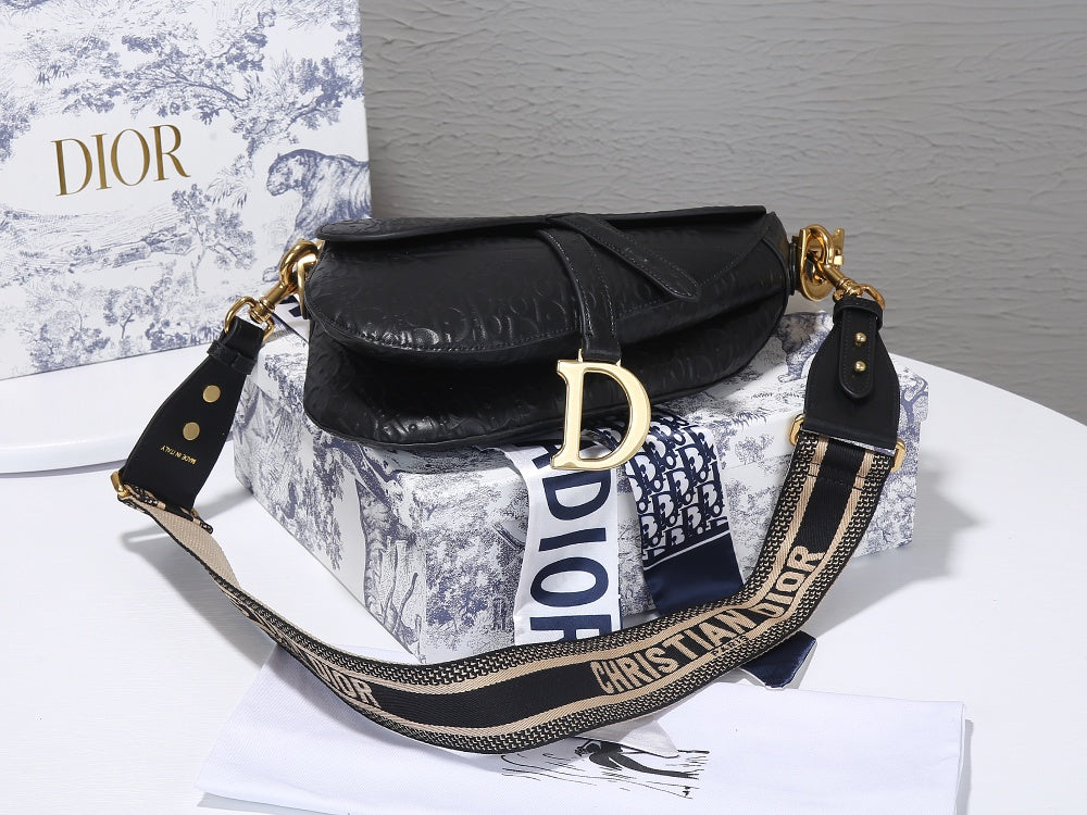 5D14BDE Stylish leather bag