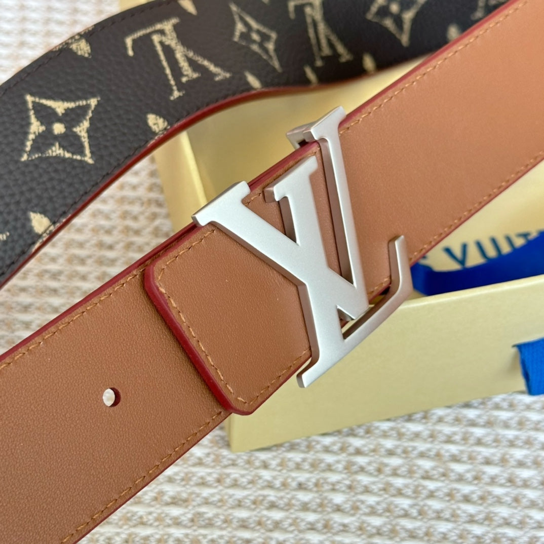 14E131PDE Stylish High quality belt With full package
