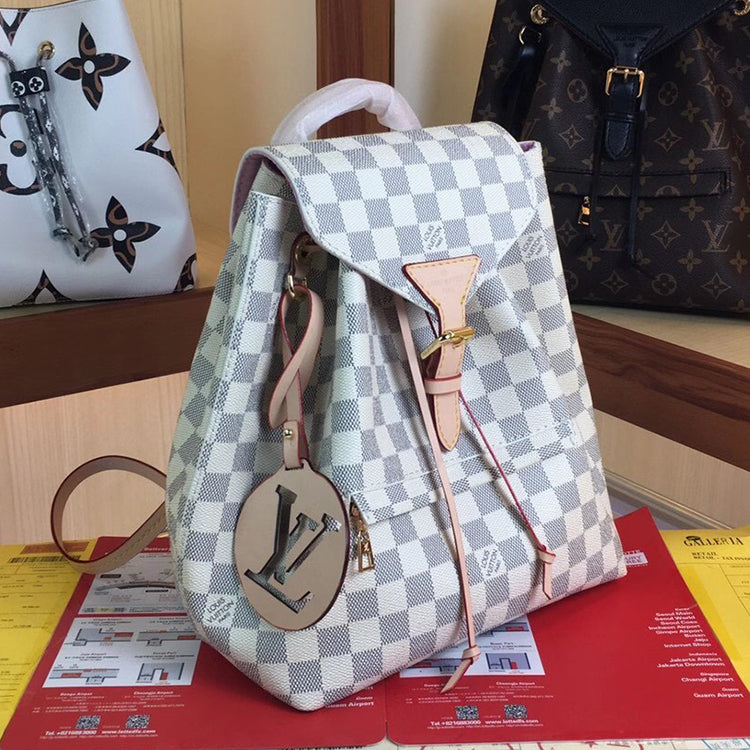 1E067BDE Stylish leather bag