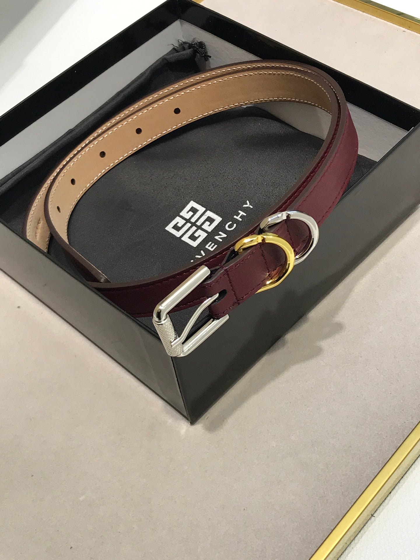 14GV95PDE Stylish High quality belt With full package