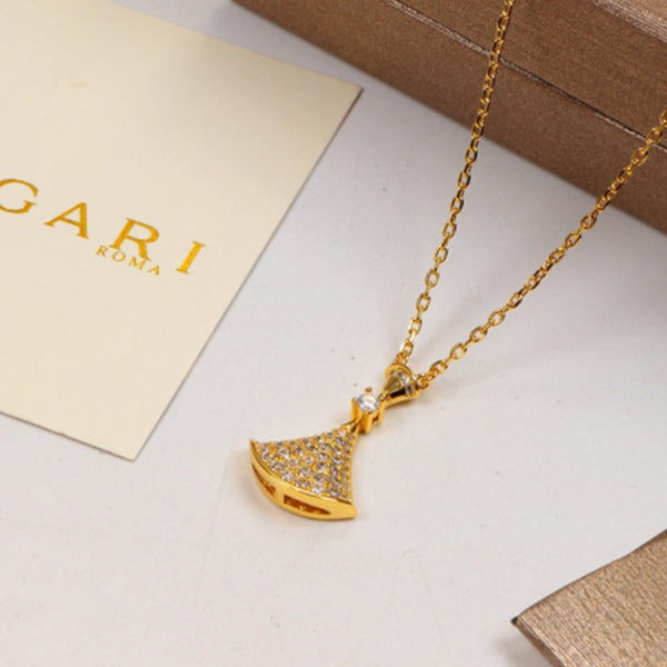 BI23XDE Stylish Necklaces