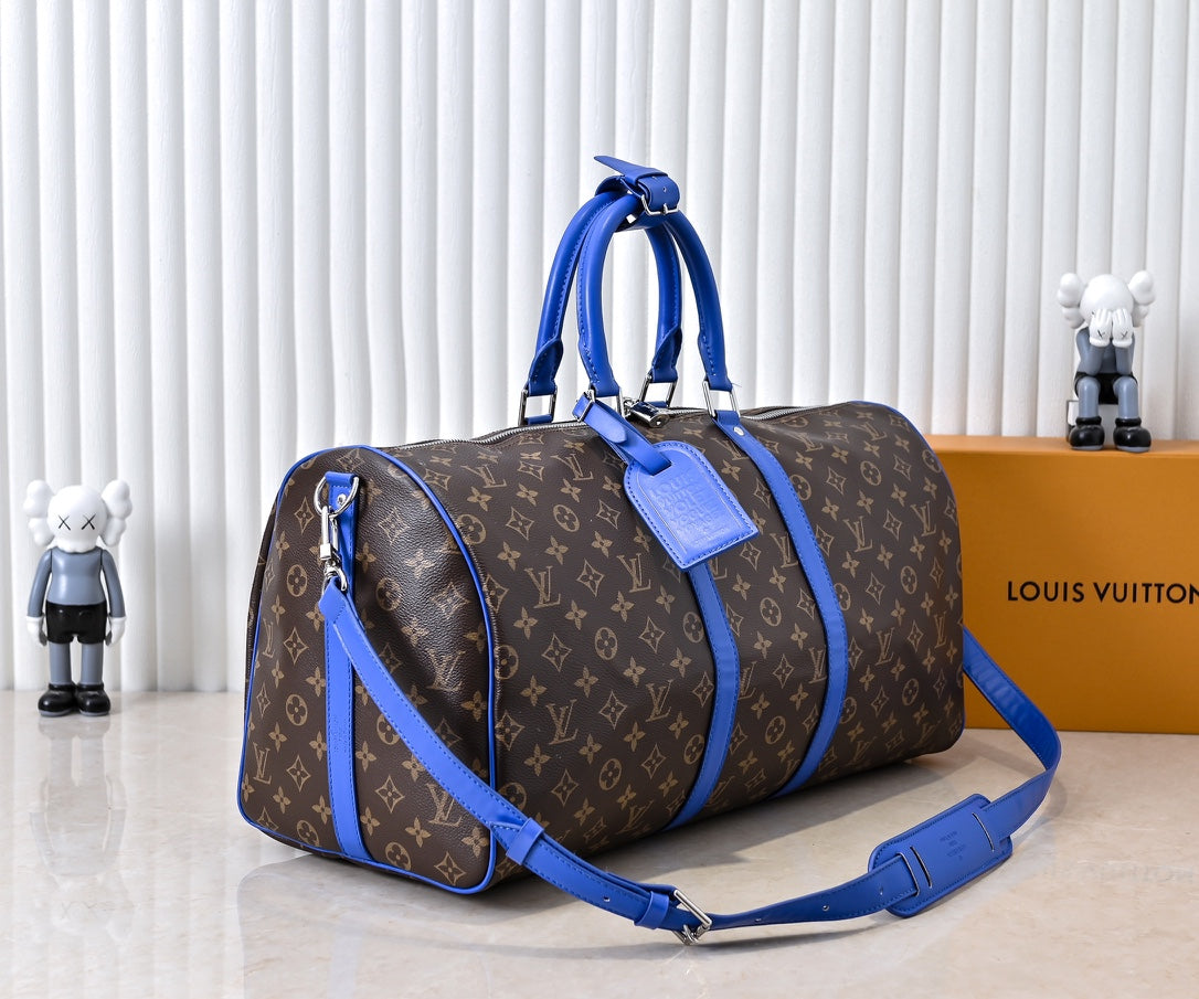 165NE88BDE Stylish leather luggage bags