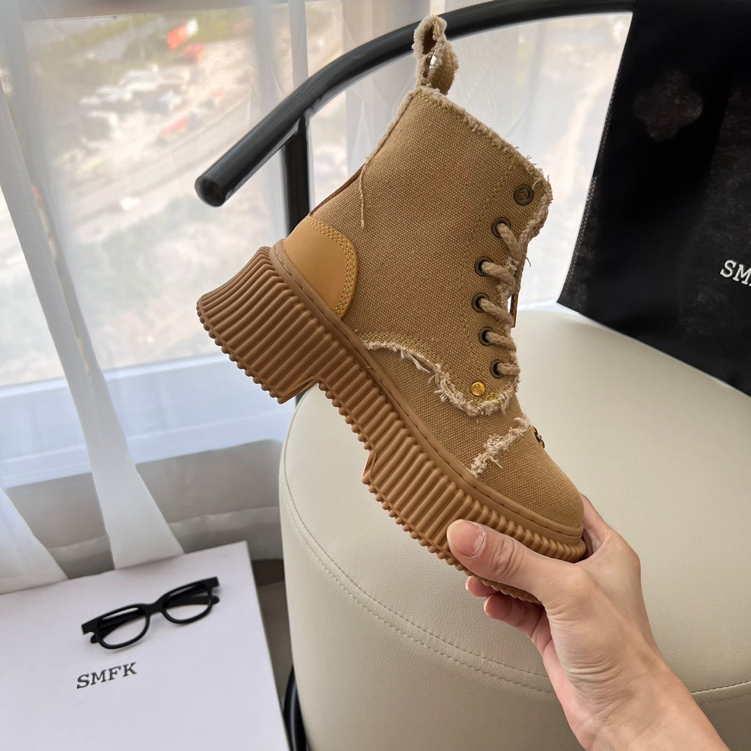 1JA17ZDE Stylish boots