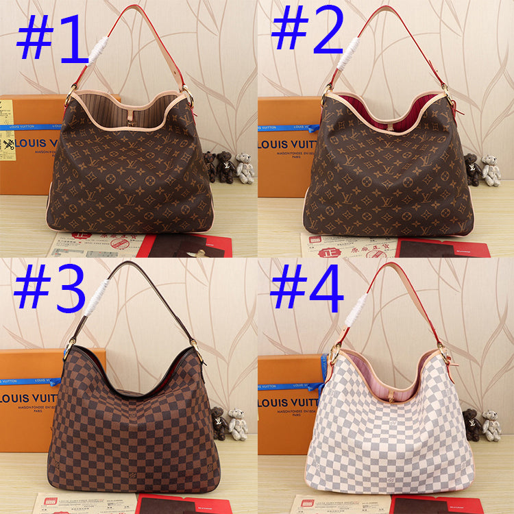 1E86BDE Stylish leather bag