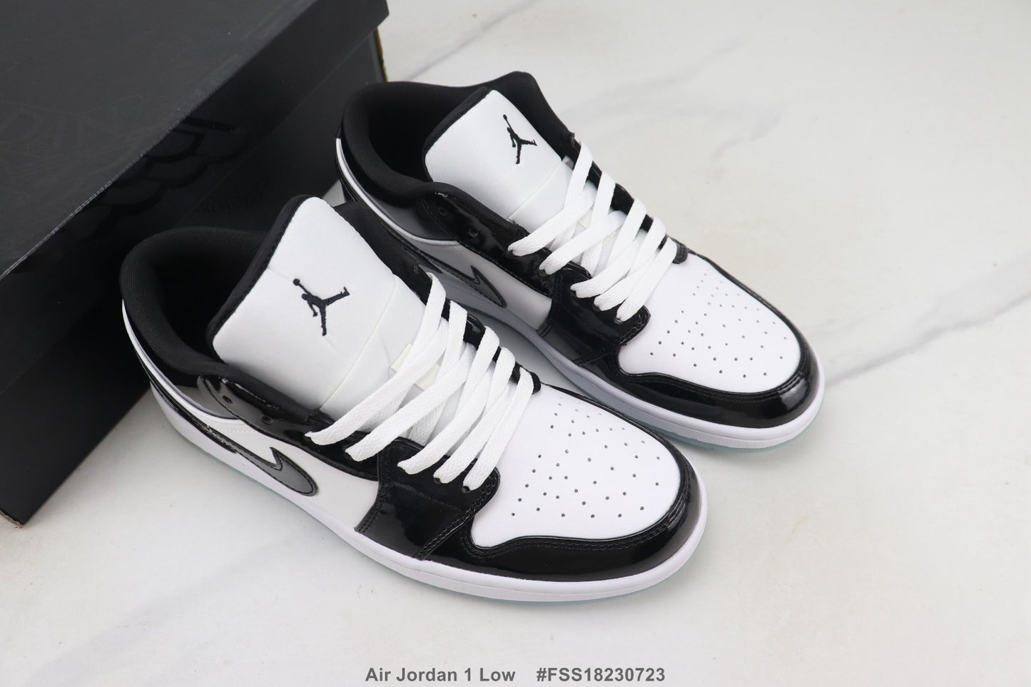 4YN37ZDE Stylish Sneakers (No Box, August-October Big Sale)