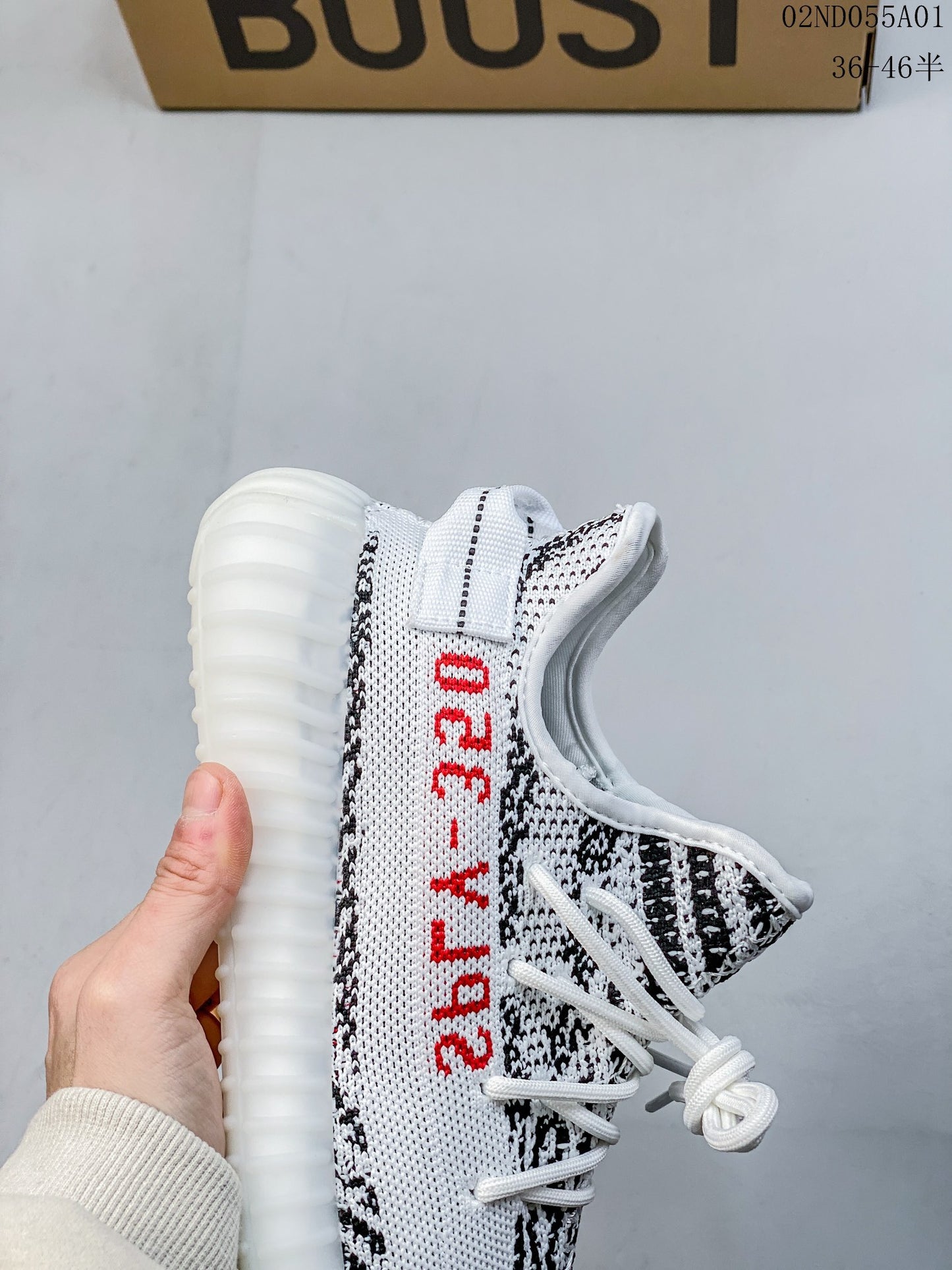 4YA87ZDE Stylish Sneakers (No Box, August-October Big Sale)