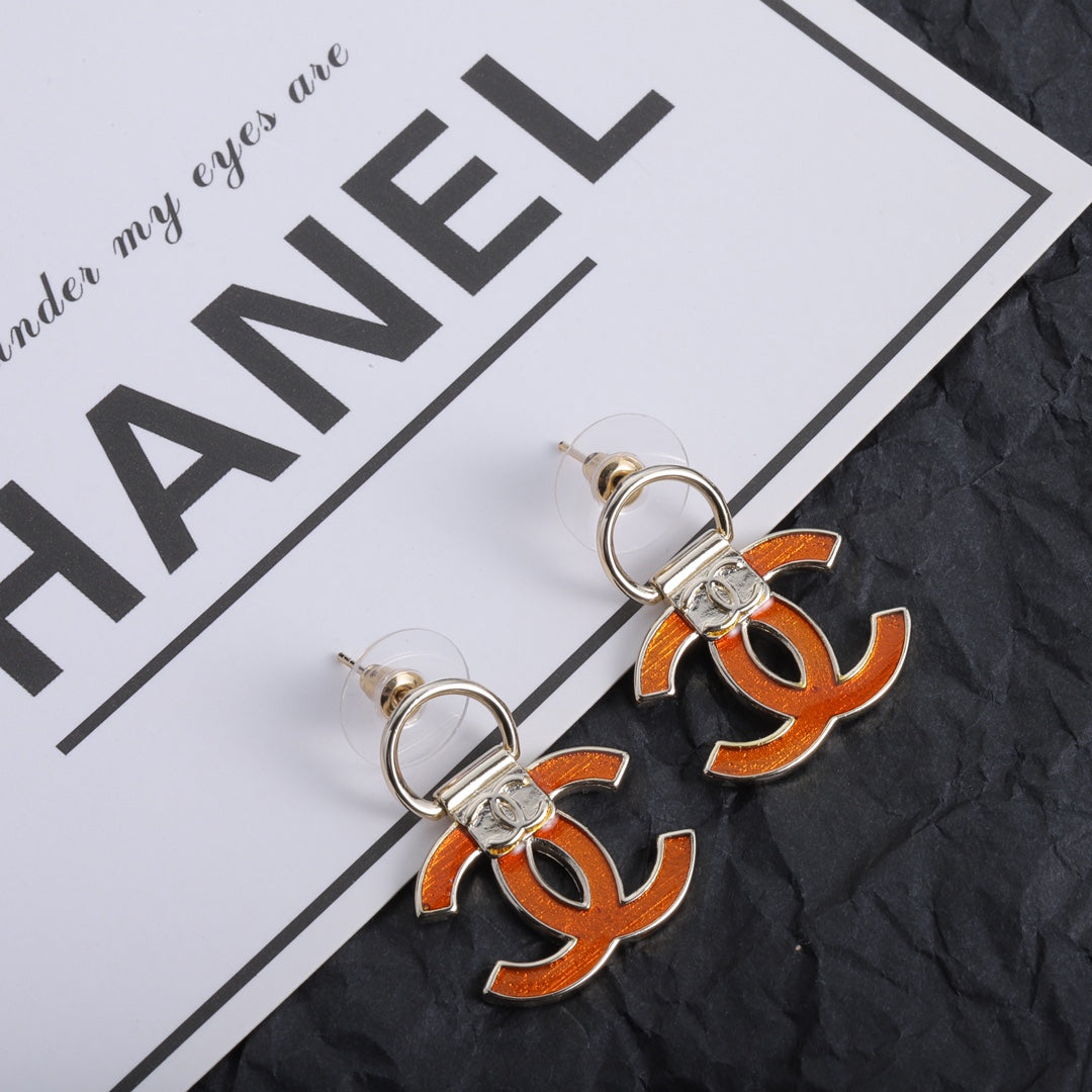 1YC15EDE Stylish Earrings