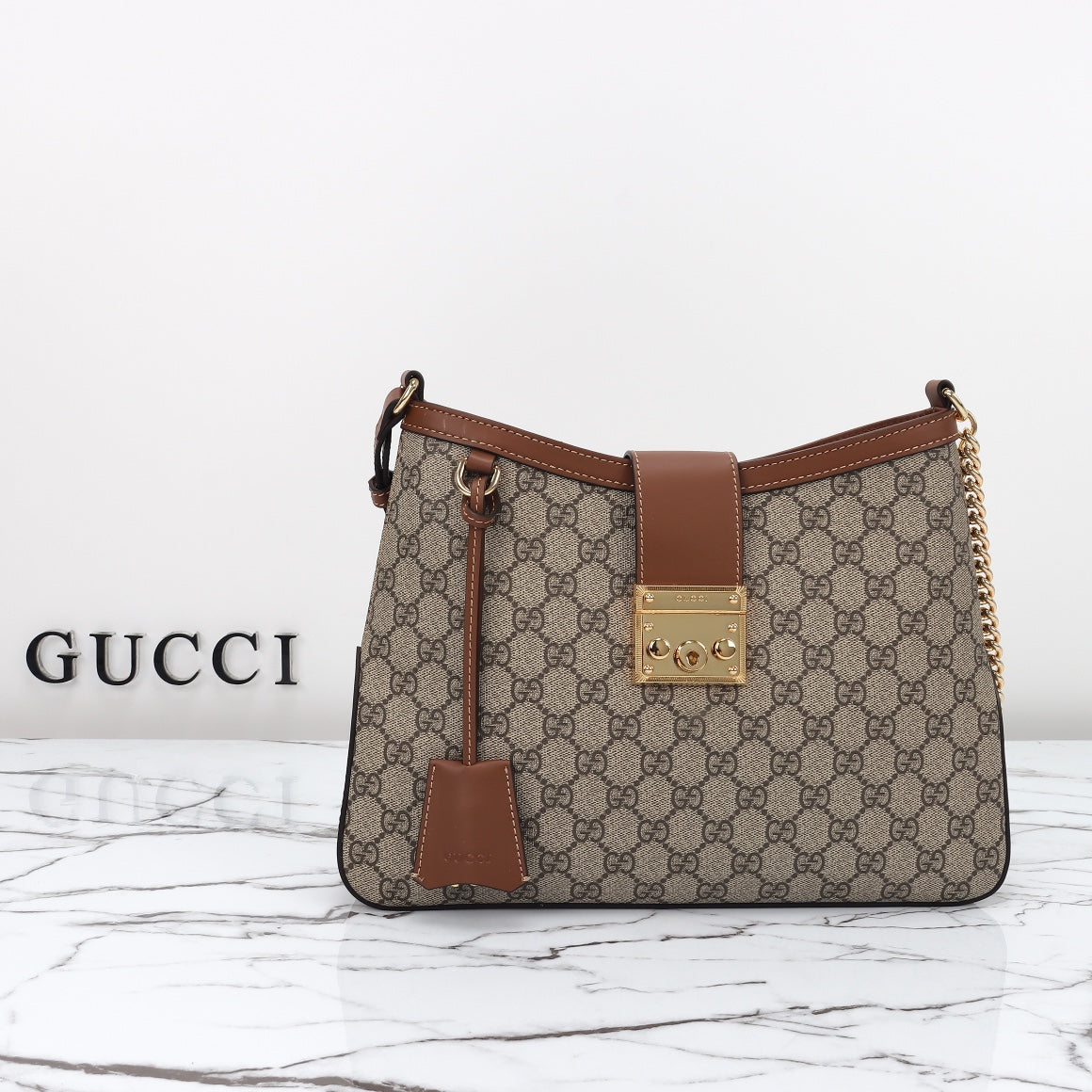 165NB106BDE Stylish leather bag