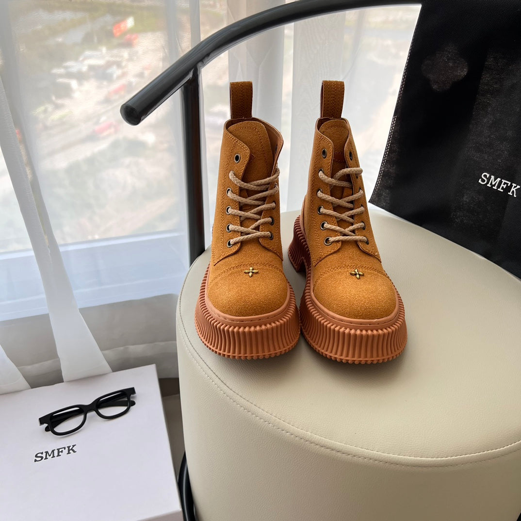 1JA18ZDE Stylish boots
