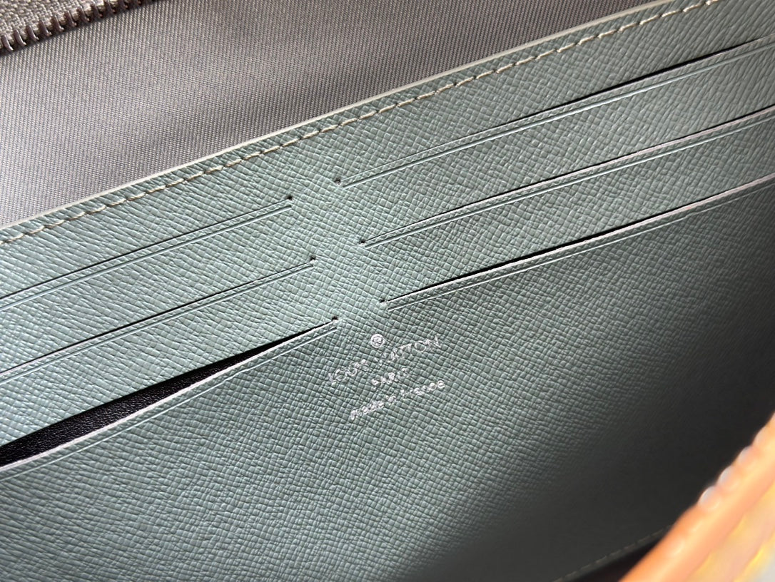 1XE396BDE Stylish leather bag