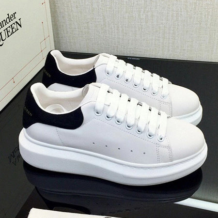 1MQ82ZDE Stylish Sneakers
