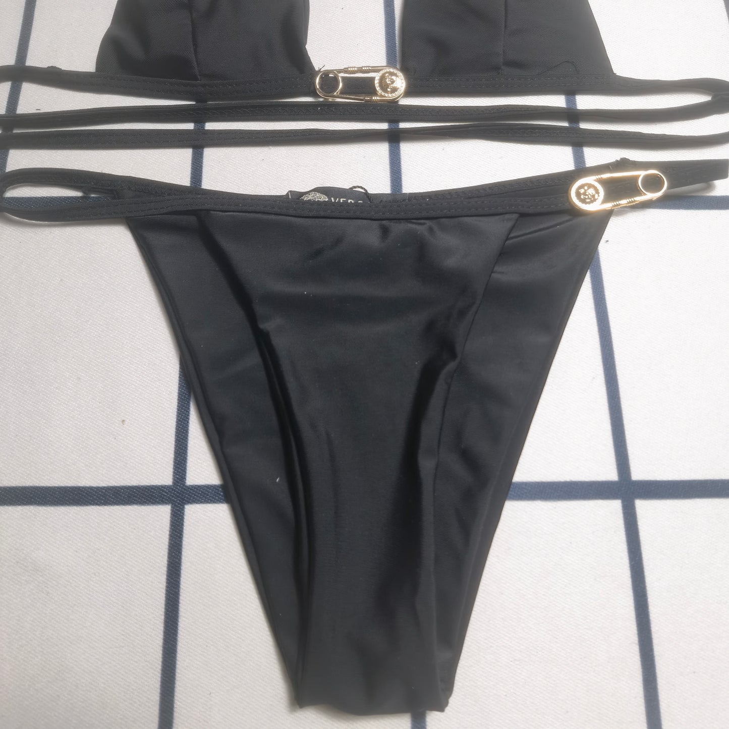 145ZV336YDE Stylish Bikini swimsuit