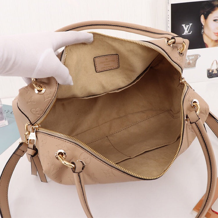 AE14BDE Stylish leather bag