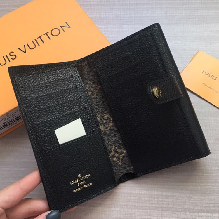 AE0101BDE Stylish leather wallets