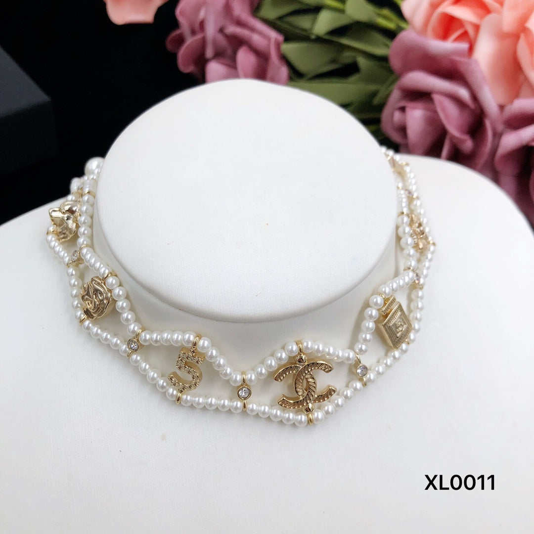 14A491XDE Stylish Bracelets Necklaces