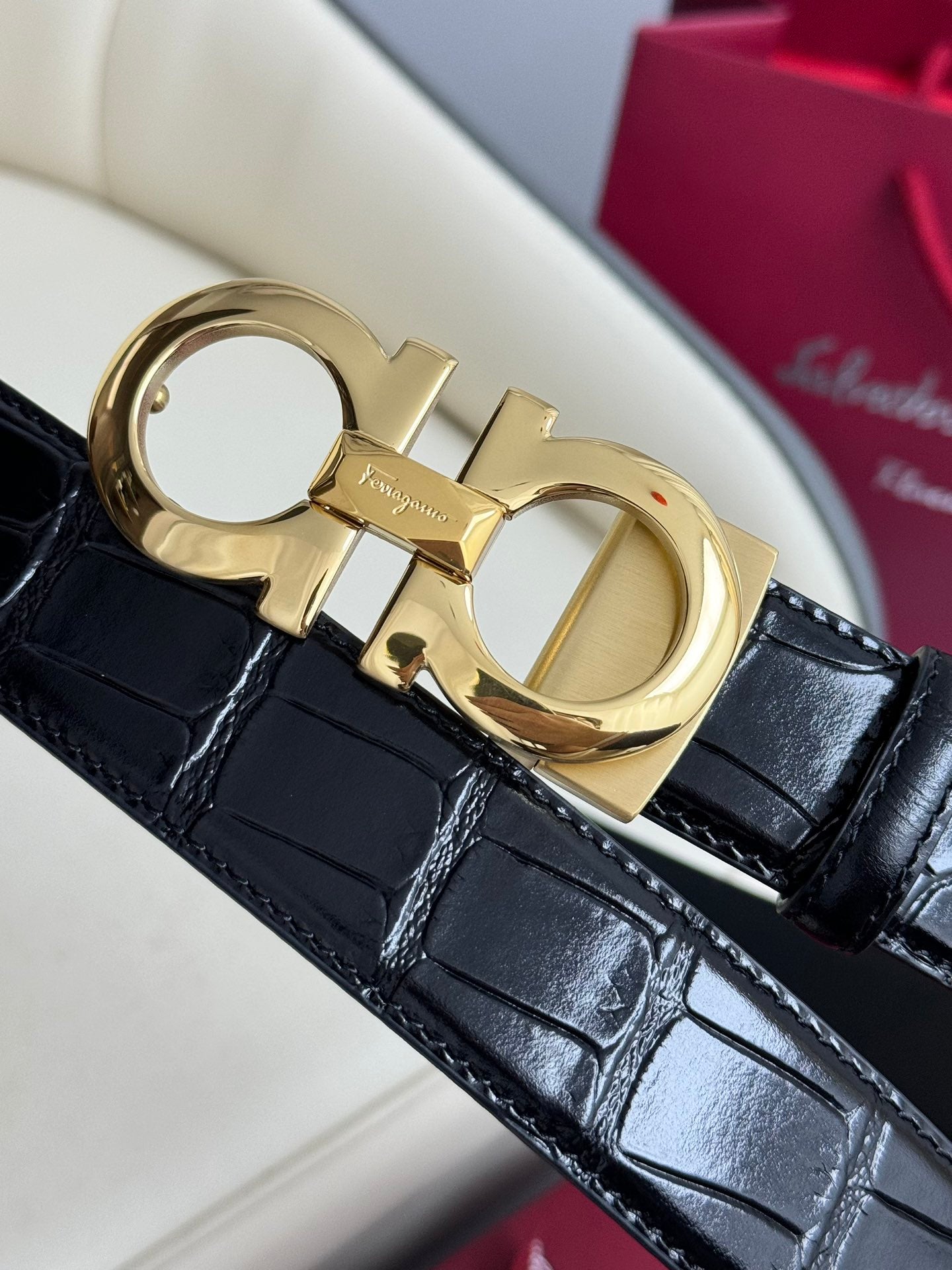 1WA167PDE Stylish High quality belt With full package