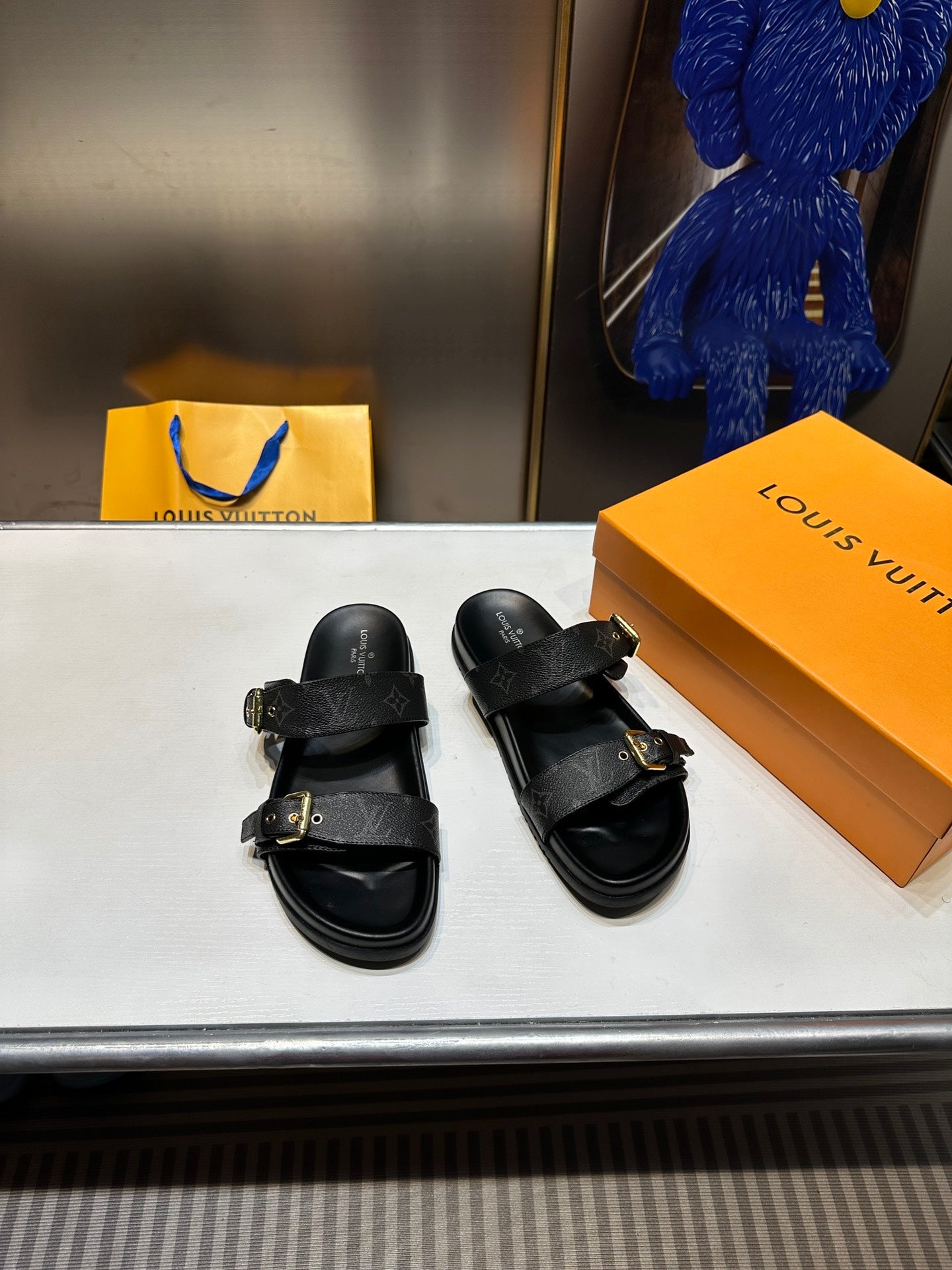 14E10ZDE Stylish sandals