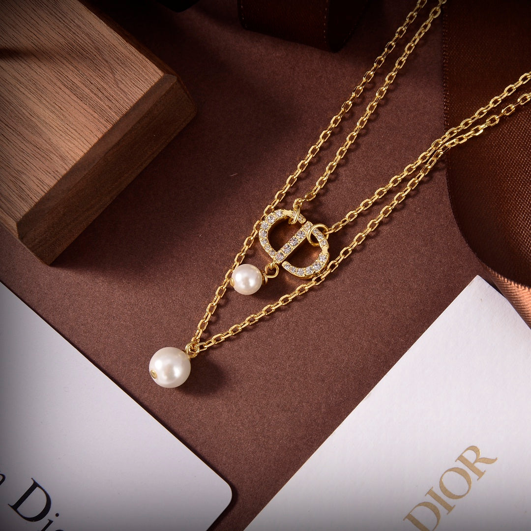 1YD254XDE Stylish Necklaces