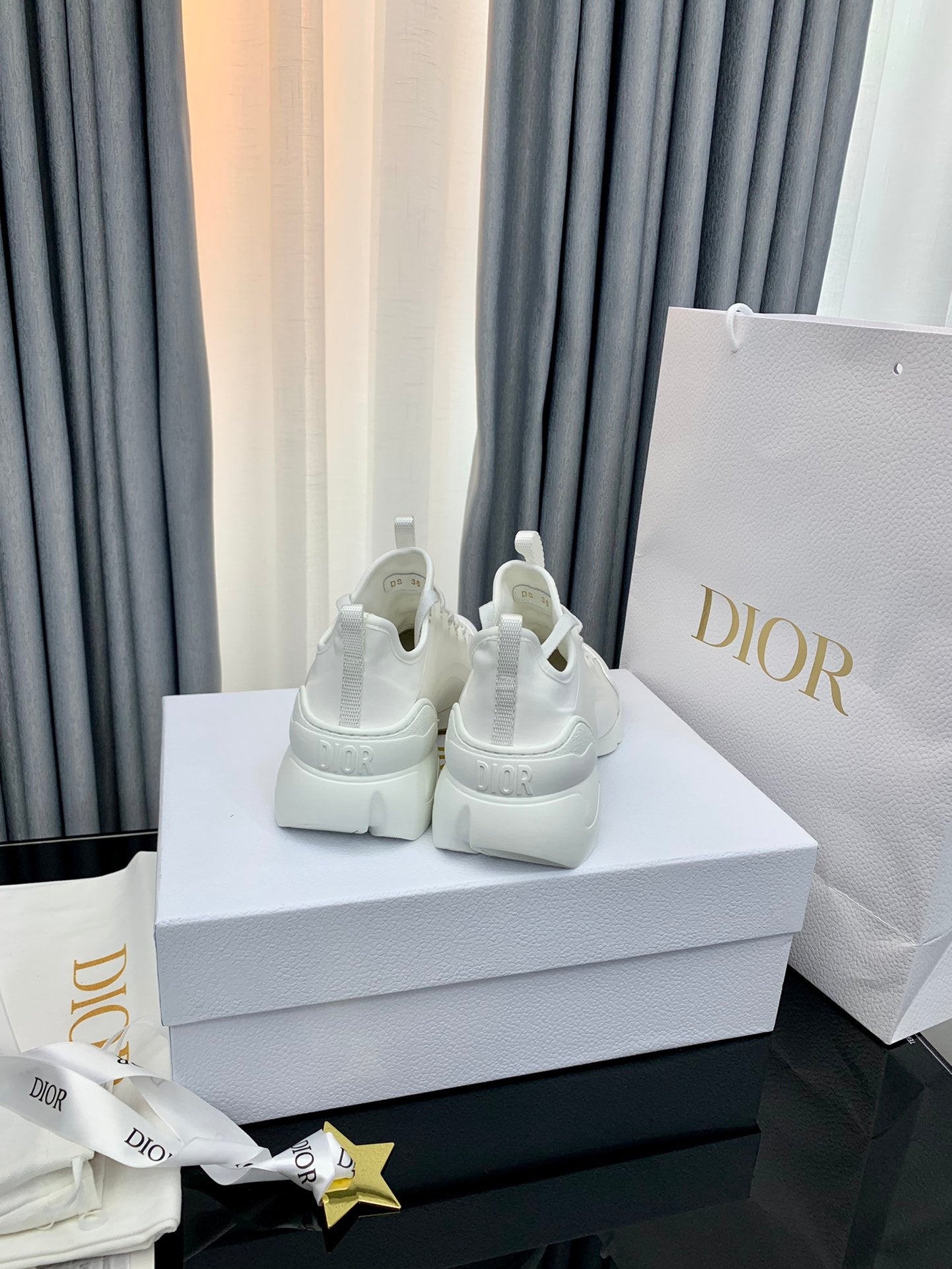 1JD26ZDE Stylish shoes