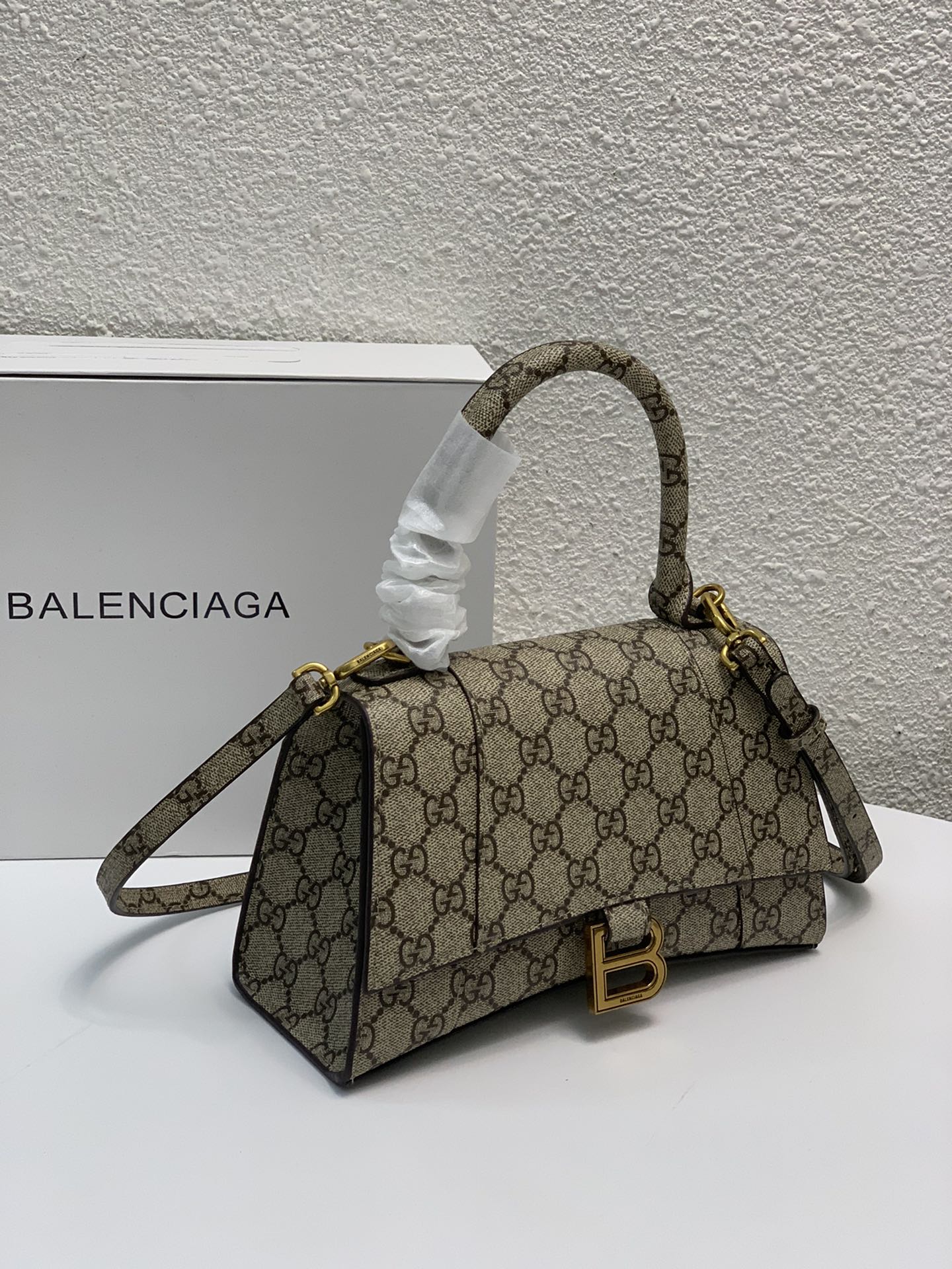1B40BDE Stylish leather bag