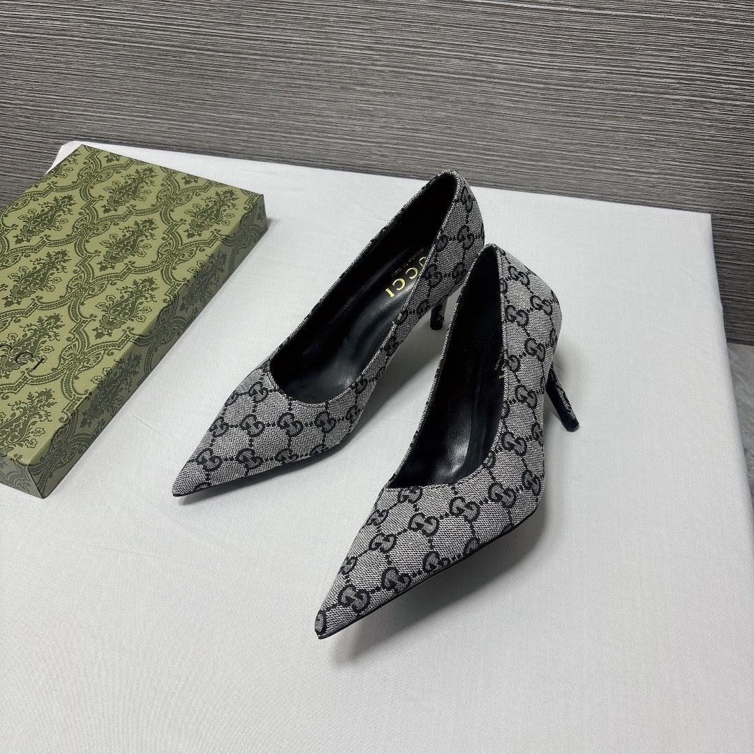 1LB21ZDE Stylish High heels (Heel height 8cm )