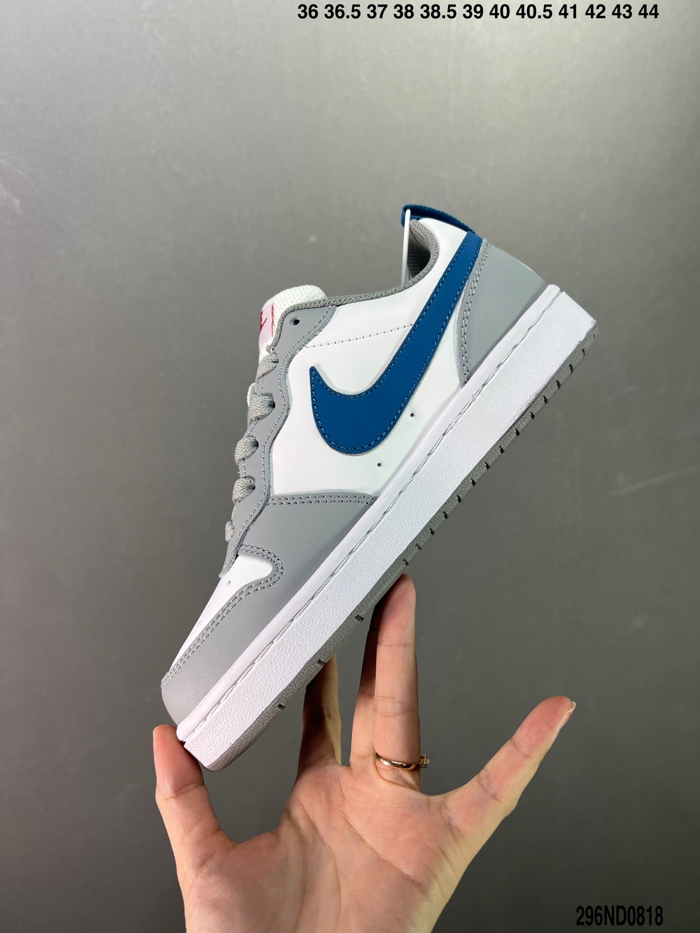 4YN40ZDE Stylish Sneakers (No Box, August-October Big Sale)