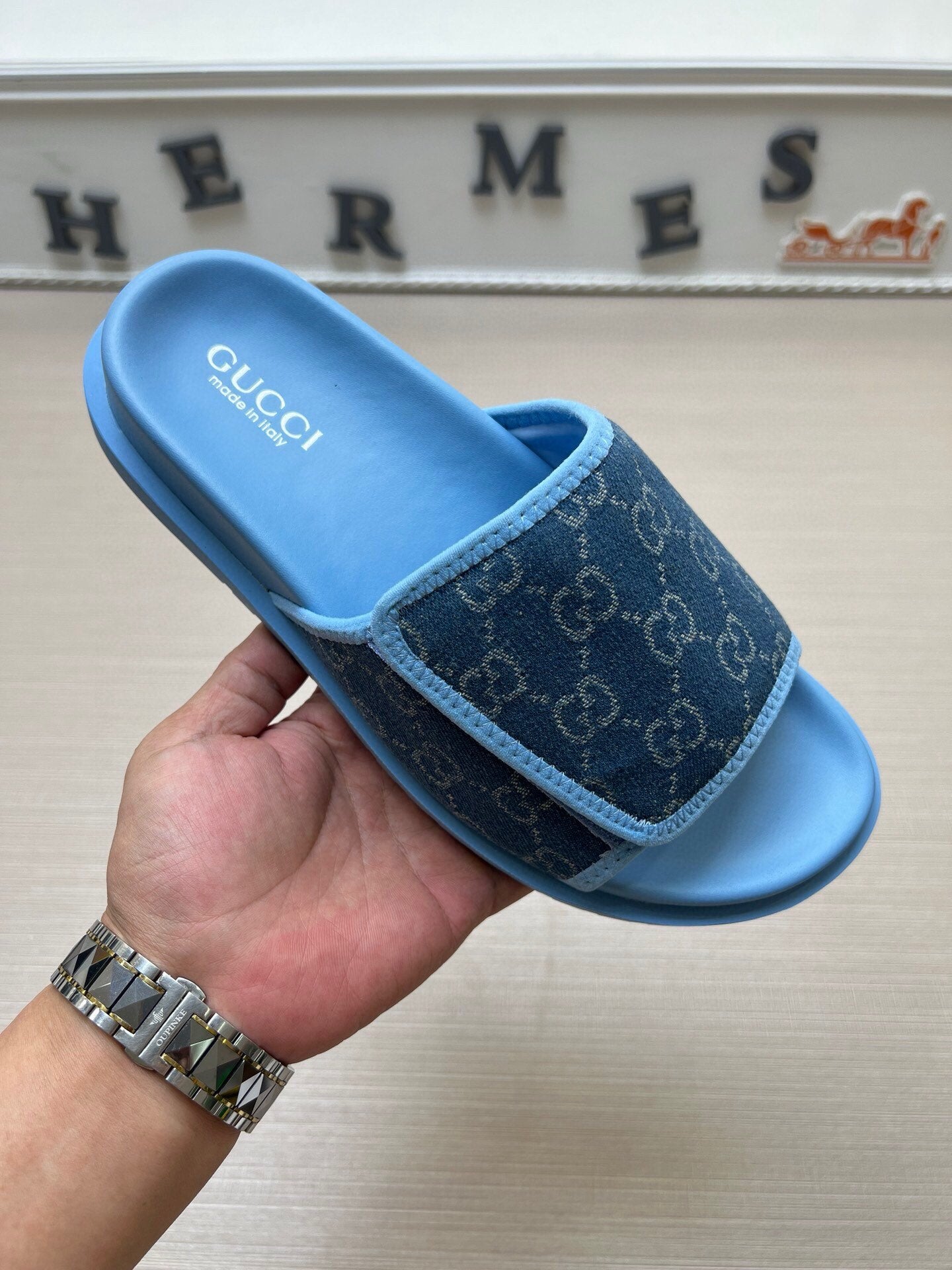 5LB231ZDE Stylish Slippers